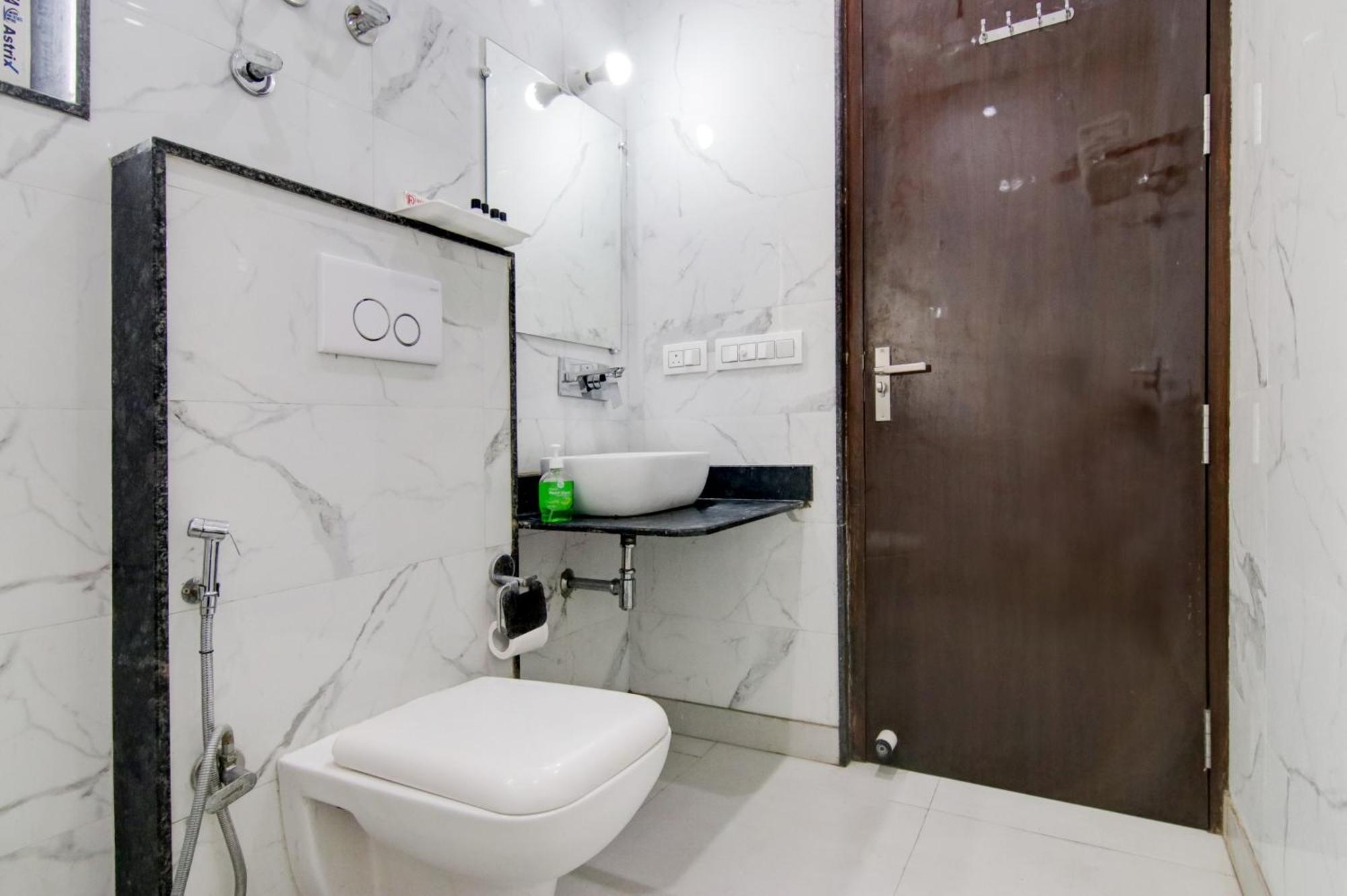 Hotel Good Will Residency - Cyber City غورغاون المظهر الخارجي الصورة